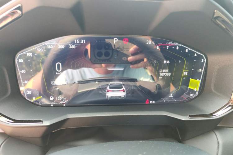 Used Lynk & Co 05 2020 2.0TD Four-Wheel Drive Genie Plus Instrument Cluster