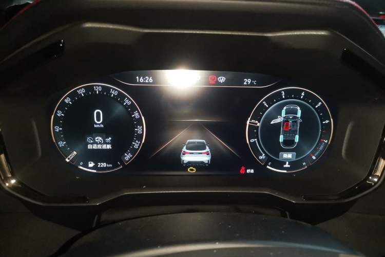 Used Lynk & Co 05 2020 2.0TD Four-Wheel Drive HypeHalo Instrument Cluster