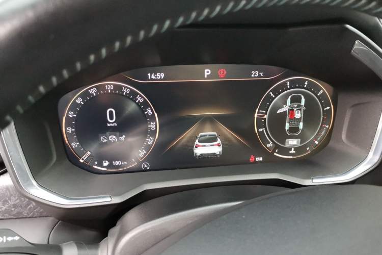 Used Lynk & Co 05 2020 2.0TD Two-Wheel Drive Shine Halo Instrument Cluster