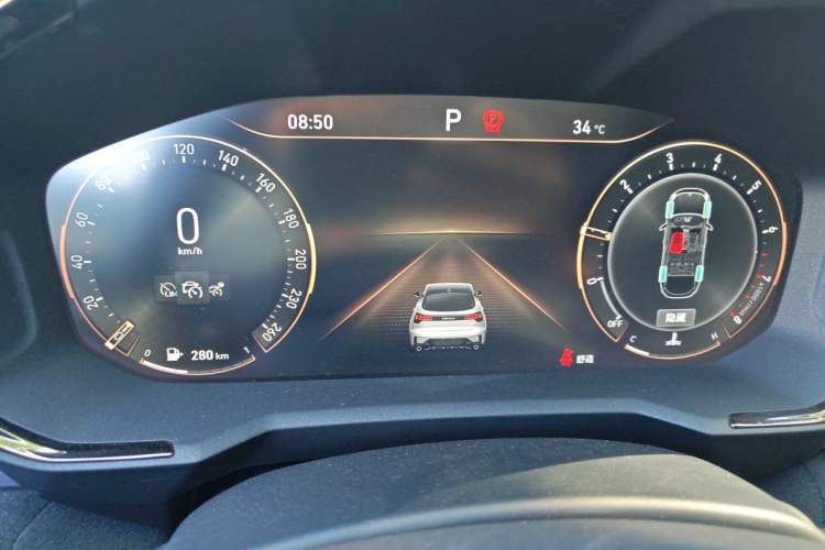 Used Lynk & Co 05 2020 2.0TD Four-Wheel Drive HypeHalo Instrument Cluster