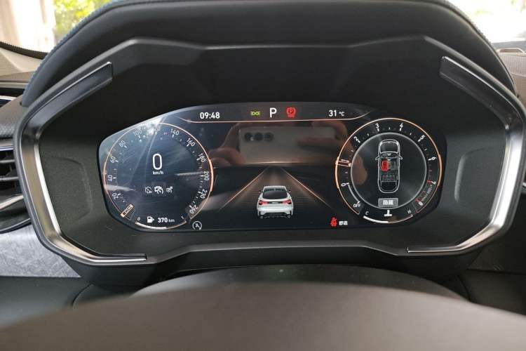 Used Lynk & Co 05 2020 2.0TD Two-Wheel Drive Shine Halo Instrument Cluster