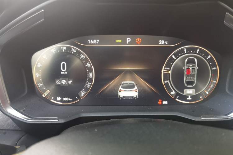 Used Lynk & Co 05 2020 2.0TD Two-Wheel Drive Shine Halo Instrument Cluster