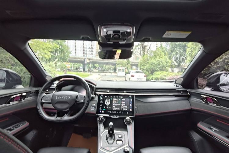 Used Lynk & Co 05 2020 2.0TD Four-Wheel Drive HypeHalo Interior 7