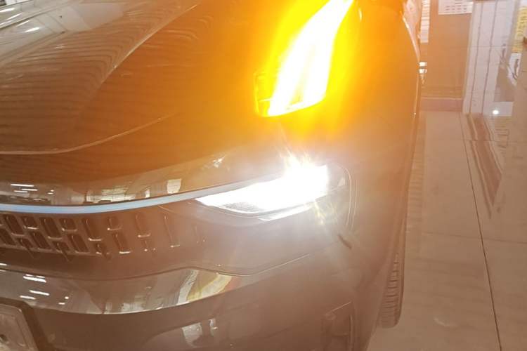 Used Lynk & Co 05 2020 2.0TD Two-Wheel Drive Shine Halo Left Front Headlight