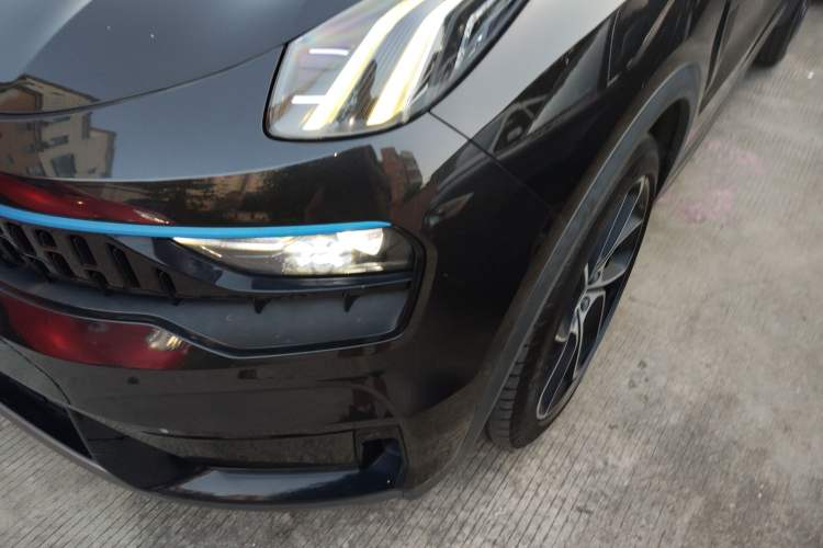 Used Lynk & Co 05 2020 2.0TD Two-Wheel Drive Shine Halo Left Front Headlight
