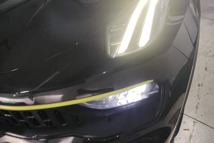 Used Lynk & Co 05 2020 2.0TD Two-Wheel Drive Shine Halo Left Front Headlight