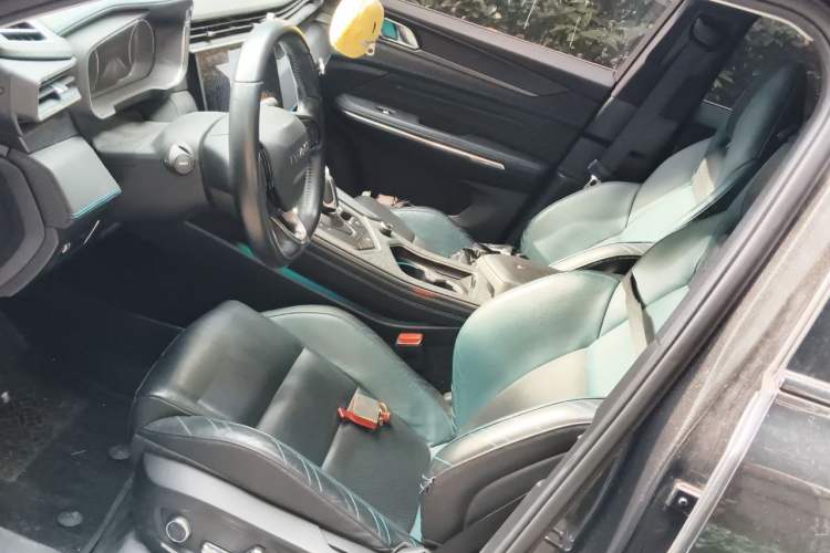 Used Lynk & Co 05 2020 2.0TD Two-Wheel Drive Shine Halo Left Front Seat