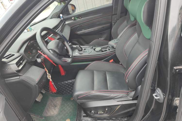Used Lynk & Co 05 2020 2.0TD Four-Wheel Drive HypeHalo Left Front Seat