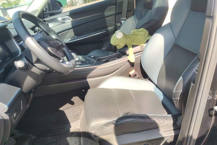 Used Lynk & Co 05 2020 2.0TD Two-Wheel Drive Shine Halo Left Front Seat