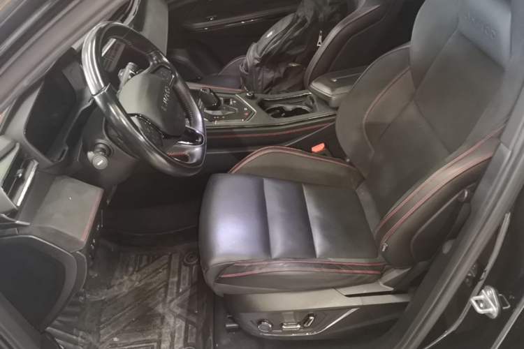 Used Lynk & Co 05 2020 2.0TD Four-Wheel Drive HypeHalo Left Front Seat