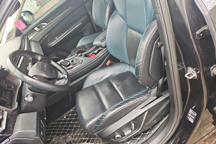 Used Lynk & Co 05 2020 2.0TD Two-Wheel Drive Shine Halo Left Front Seat