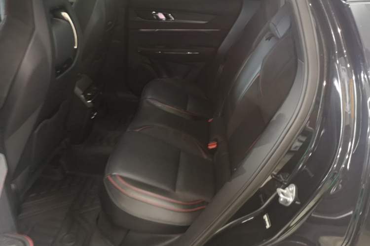 Used Lynk & Co 05 2020 2.0TD Four-Wheel Drive HypeHalo Left Rear Seat