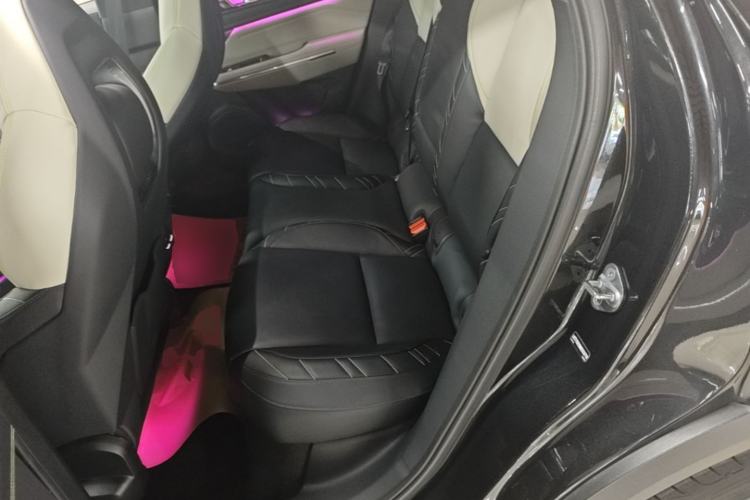 Used Lynk & Co 05 2020 2.0TD Two-Wheel Drive Shine Halo Left Rear Seat