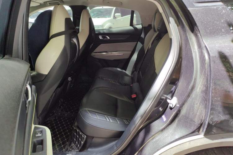 Used Lynk & Co 05 2020 2.0TD Two-Wheel Drive Shine Halo Left Rear Seat