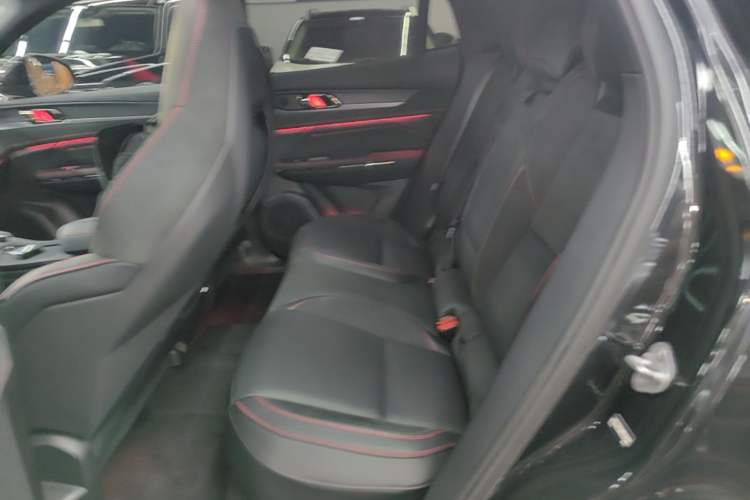 Used Lynk & Co 05 2020 2.0TD Four-Wheel Drive HypeHalo Left Rear Seat