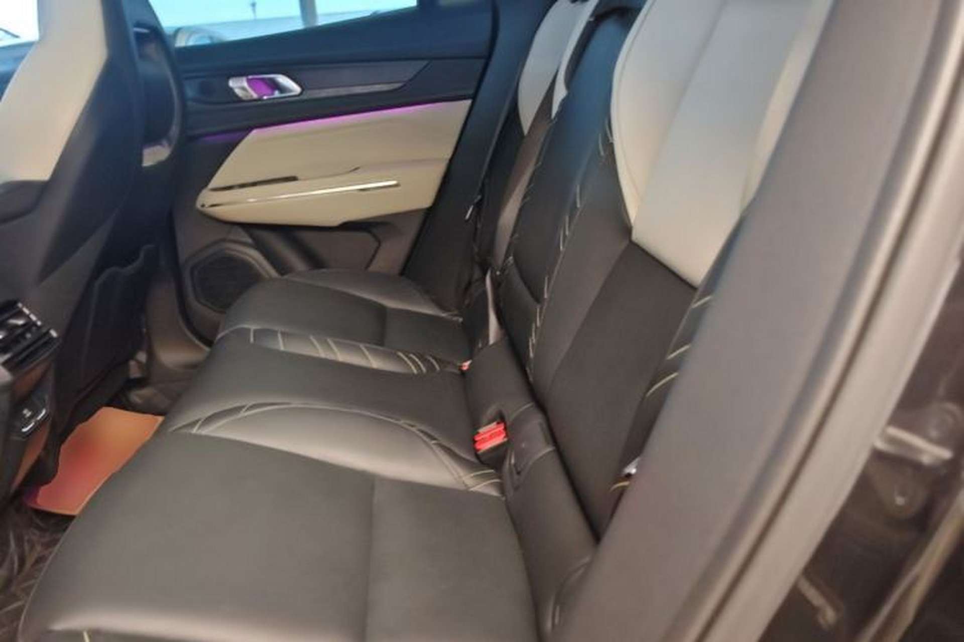 Used Lynk & Co 05 2020 2.0TD Two-Wheel Drive Shine Halo Left Rear Seat