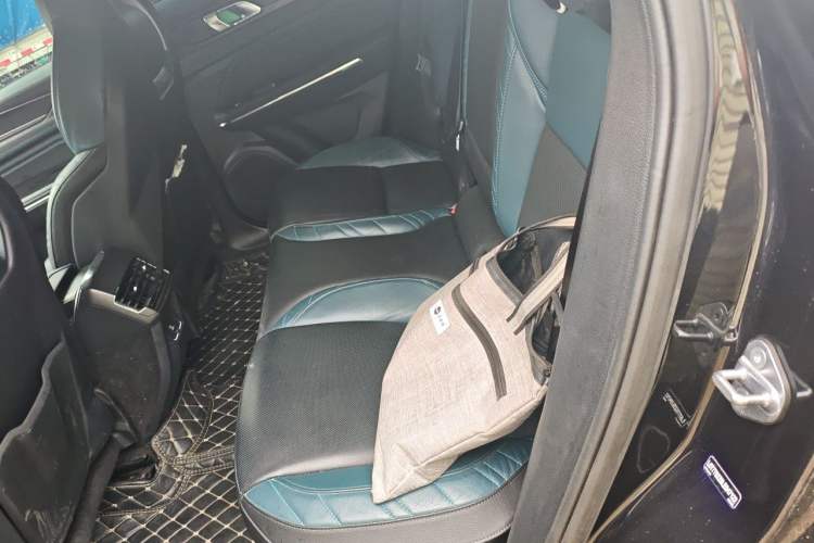 Used Lynk & Co 05 2020 2.0TD Two-Wheel Drive Shine Halo Left Rear Seat