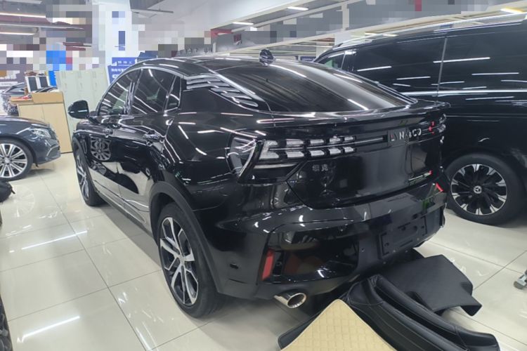 Used Lynk & Co 05 2020 2.0TD Four-Wheel Drive HypeHalo Rear Left 45 Deg