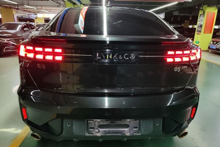 Used Lynk & Co 05 2020 2.0TD Four-Wheel Drive HypeHalo Rear
