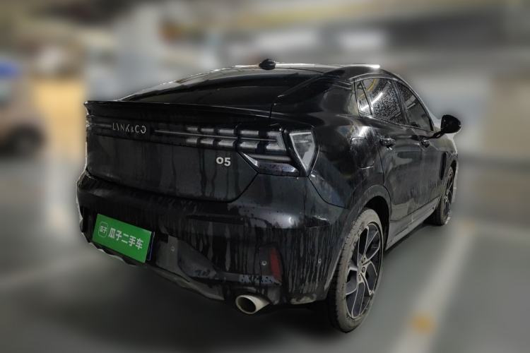 Used Lynk & Co 05 2020 2.0TD Two-Wheel Drive Shine Halo Rear Right 45 Deg