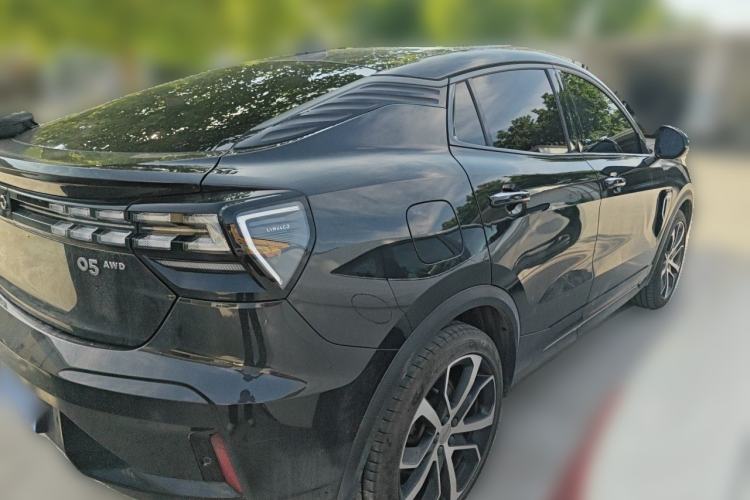 Used Lynk & Co 05 2020 2.0TD Four-Wheel Drive HypeHalo Rear Right 45 Deg