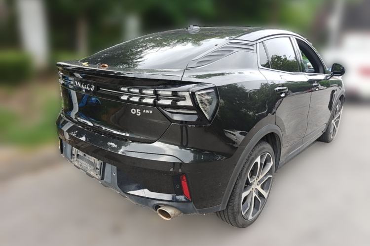 Used Lynk & Co 05 2020 2.0TD Four-Wheel Drive HypeHalo Rear Right 45 Deg