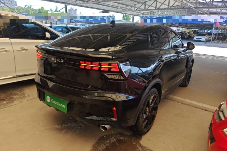 Used Lynk & Co 05 2020 2.0TD Two-Wheel Drive Shine Halo Rear Right 45 Deg