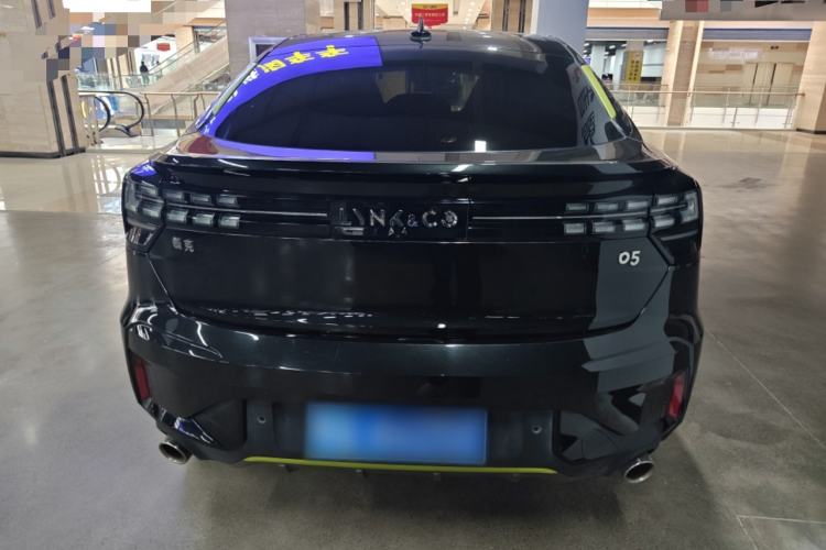 Used Lynk & Co 05 2020 2.0TD Two-Wheel Drive Shine Halo Rear