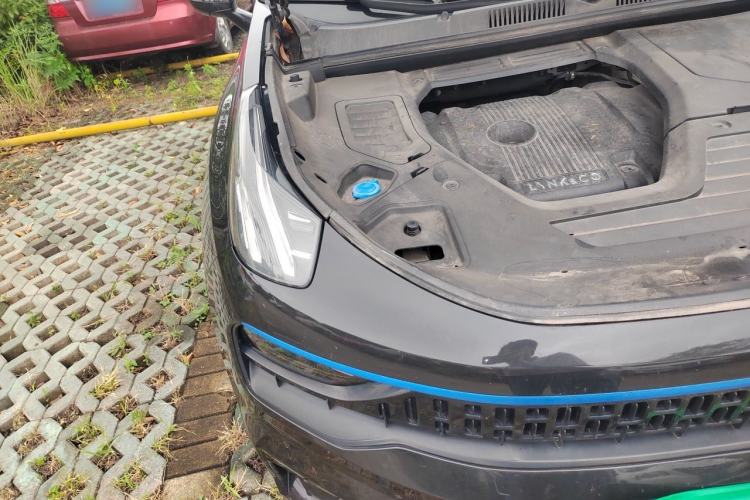 Used Lynk & Co 05 2020 2.0TD Two-Wheel Drive Shine Halo Right Front Headlight