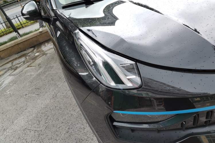 Used Lynk & Co 05 2020 2.0TD Two-Wheel Drive Shine Halo Right Front Headlight