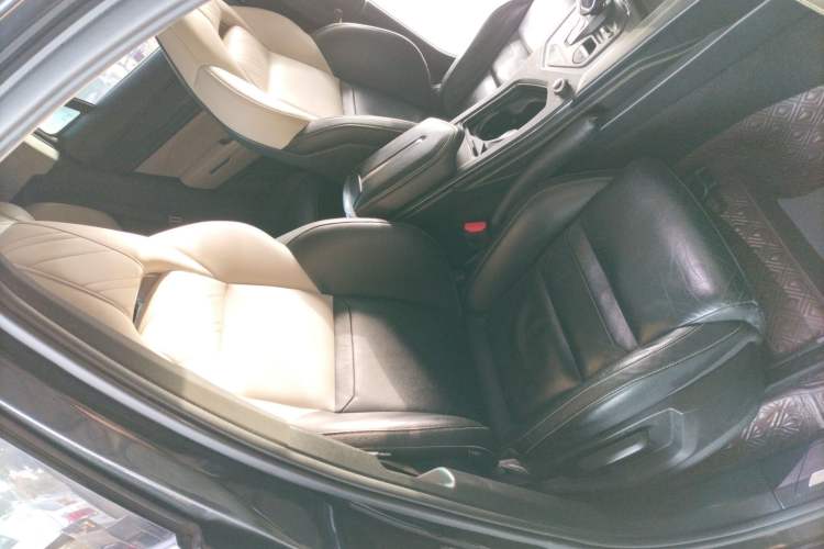Used Lynk & Co 05 2020 2.0TD Two-Wheel Drive Zhaoyang Plus Right Front Seat