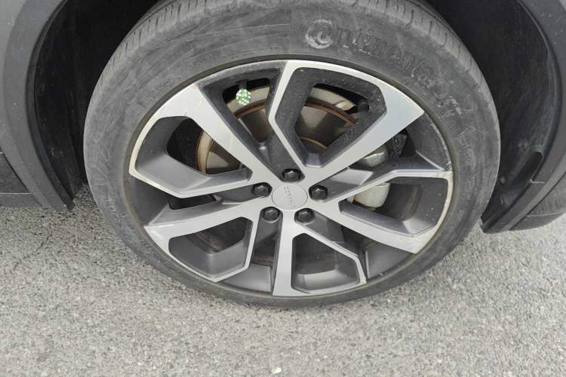 Used Lynk & Co 05 2020 2.0TD Four-Wheel Drive HypeHalo Right Front Wheel Hub