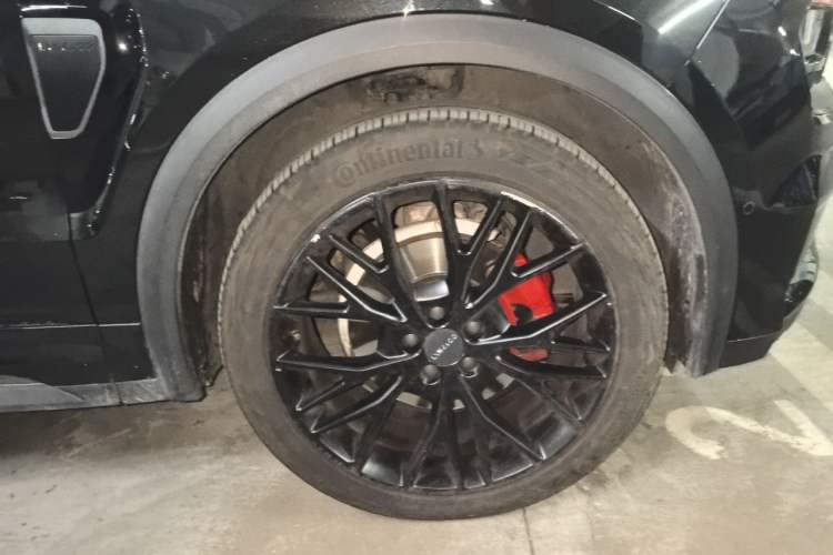 Used Lynk & Co 05 2020 2.0TD Four-Wheel Drive Limited-Edition Timed Release Right Front Wheel Hub