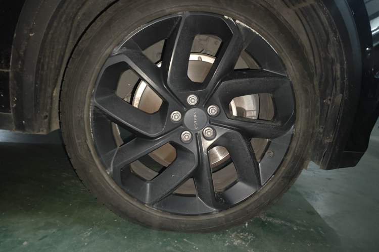 Used Lynk & Co 05 2020 2.0TD Four-Wheel Drive Limited-Edition Timed Release Right Front Wheel Hub