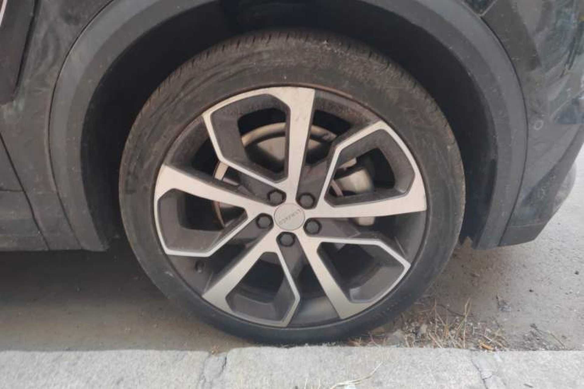 Used Lynk & Co 05 2020 2.0TD Four-Wheel Drive HypeHalo Right Front Wheel Hub