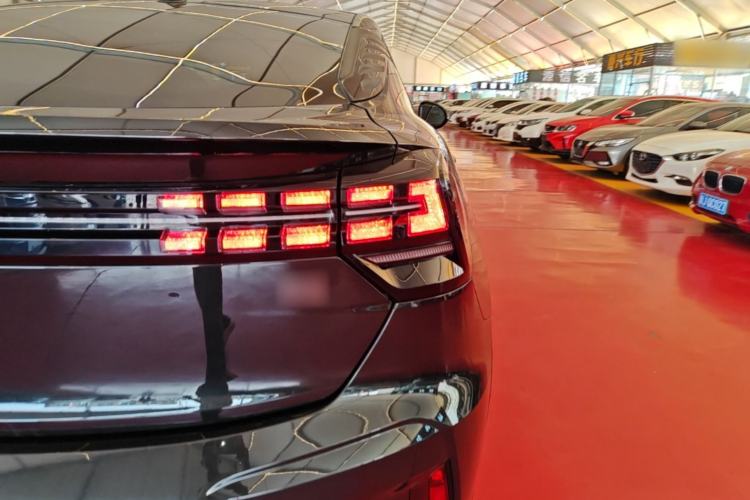 Used Lynk & Co 05 2020 2.0TD Two-Wheel Drive Shine Halo Right Rear Taillight