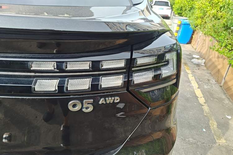 Used Lynk & Co 05 2020 2.0TD Four-Wheel Drive HypeHalo Right Rear Taillight