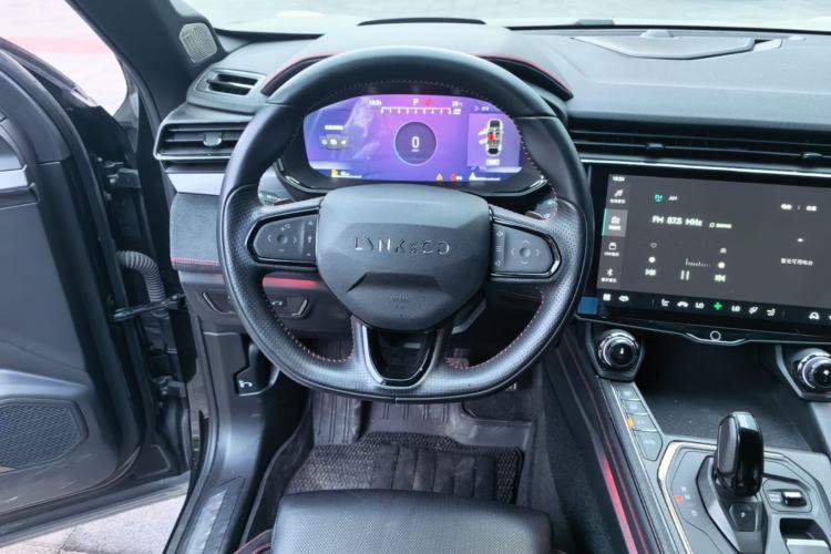 Used Lynk & Co 05 2020 2.0TD Four-Wheel Drive HypeHalo Steering Wheel