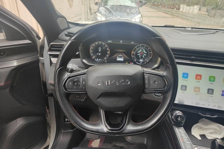 Used Lynk & Co 05 2020 2.0TD Four-Wheel Drive HypeHalo Steering Wheel