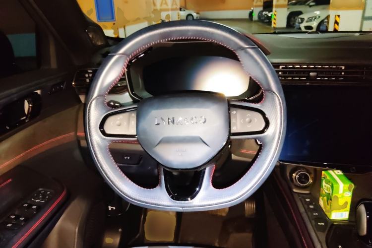 Used Lynk & Co 05 2020 2.0TD Four-Wheel Drive HypeHalo Steering Wheel