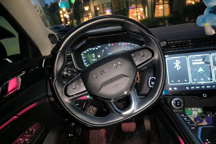 Used Lynk & Co 05 2020 2.0TD Two-Wheel Drive Zhaoyao Steering Wheel