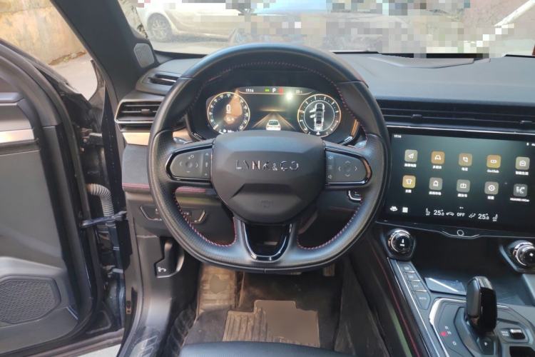 Used Lynk & Co 05 2020 2.0TD Four-Wheel Drive HypeHalo Steering Wheel