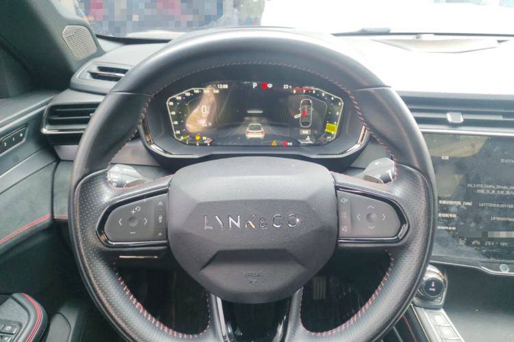 Used Lynk & Co 05 2020 2.0TD Four-Wheel Drive HypeHalo Steering Wheel
