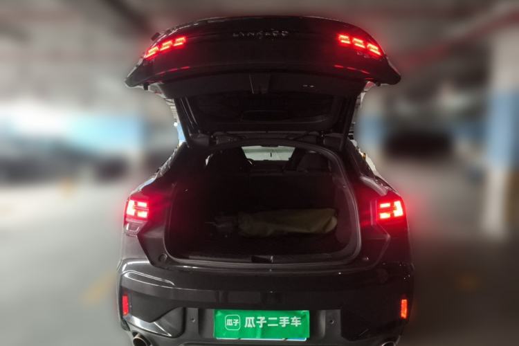 Used Lynk & Co 05 2020 2.0TD Four-Wheel Drive HypeHalo Trunk