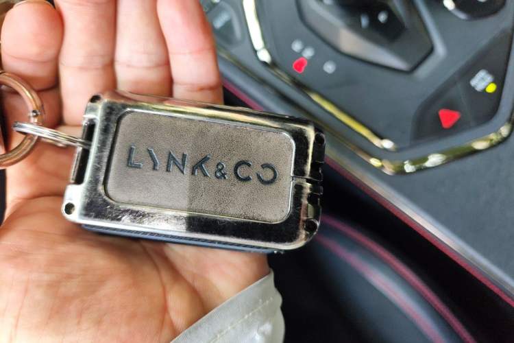 Used Lynk & Co 05 2020 2.0TD Four-Wheel Drive HypeHalo Vehicle Key