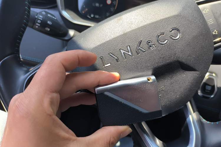 Used Lynk & Co 05 2020 2.0TD Two-Wheel Drive Shine Halo Vehicle Key