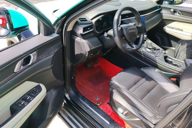 Used Lynk & Co 05 2020 2.0TD Two-Wheel Drive Zhaoyang Plus Driver Seat