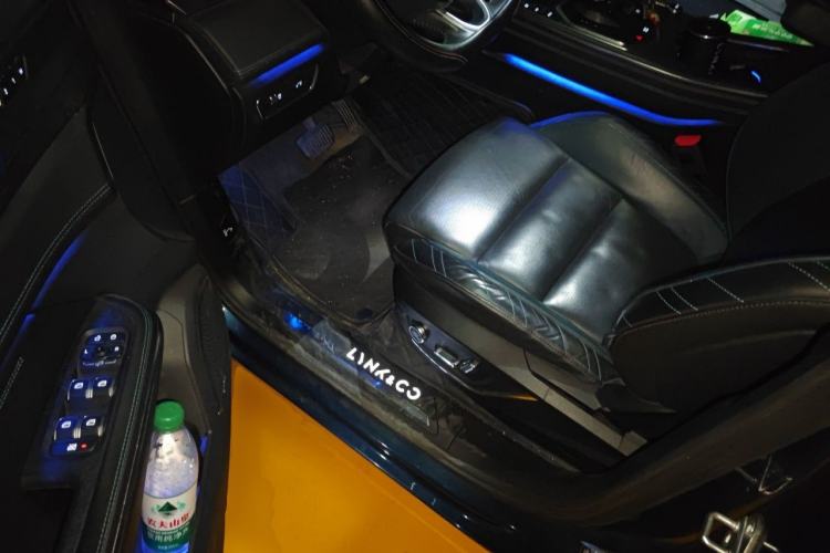 Used Lynk & Co 05 2020 2.0TD Two-Wheel Drive Shine Halo Driver Seat