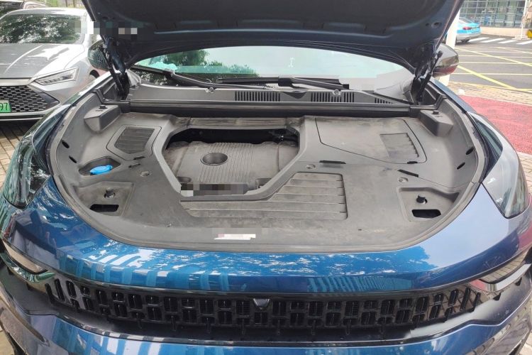 Used Lynk & Co 05 2020 2.0TD Two-Wheel Drive Shine Halo Engine Bay