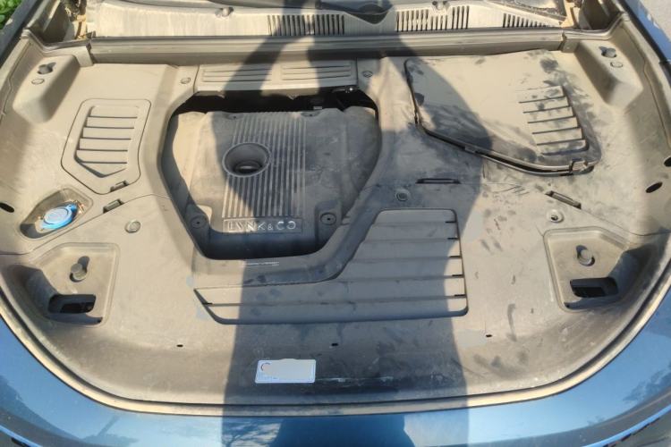 Used Lynk & Co 05 2020 2.0TD Two-Wheel Drive Shine Halo Engine Bay